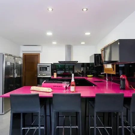 Yourhouse Es Cardinal *