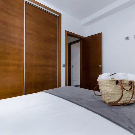 Yourhouse Es Cardinal Hébergement de vacances *