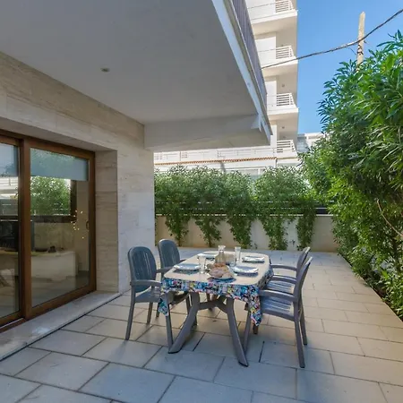 Дом отдыха Yourhouse Es Cardinal