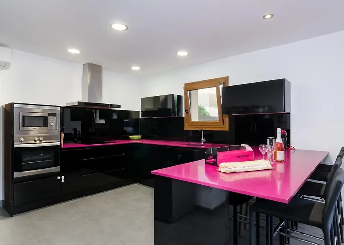 Yourhouse Es Cardinal *