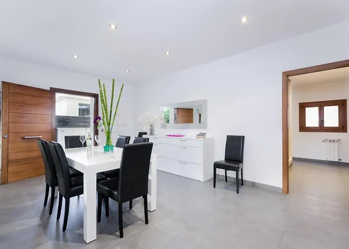 Yourhouse Es Cardinal Holiday home